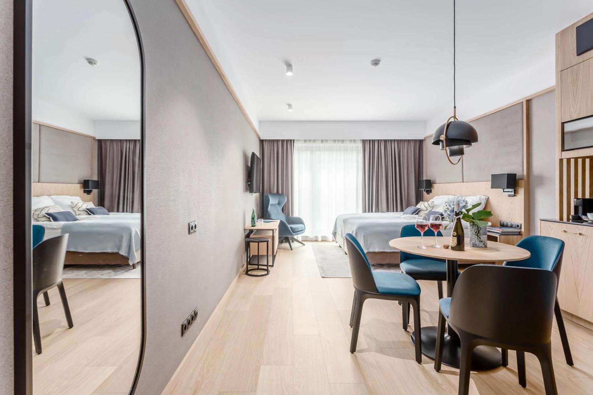 Deo Plaza Old Town Gdansk - Praia Apartaments, Gdansk